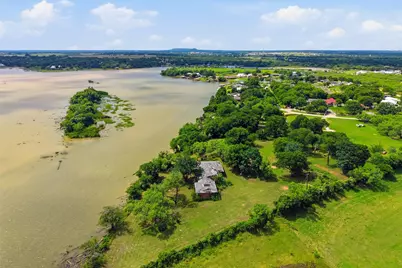 3300 Sunrise Court, Granbury, TX 76048 - Photo 4