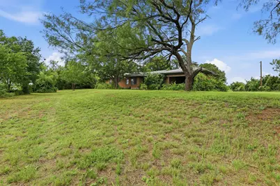 3300 Sunrise Court, Granbury, TX 76048 - Photo 12