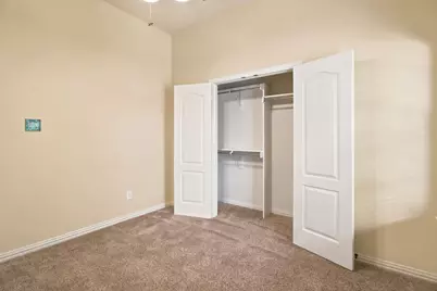 8013 Creek View Drive, North Richland Hills, TX 76180 - Photo 30
