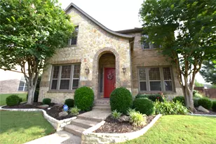 8013 Creek View Dr, North Richland Hills, TX 76180 - Photo 1