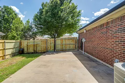 620 Marybeth Drive, Burleson, TX 76028 - Photo 38