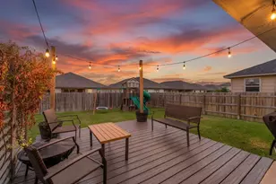 3208 Jackal Dr, Waco, TX 76655 - Photo 2