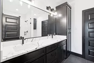 2420 Starks Ave, Dallas, TX 75215 - Photo 20