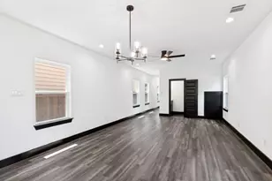 2420 Starks Ave, Dallas, TX 75215 - Photo 4