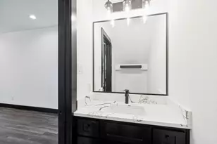 2420 Starks Ave, Dallas, TX 75215 - Photo 18