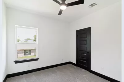 2420 Starks Avenue, Dallas, TX 75215 - Photo 14