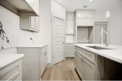 2420 Starks Avenue, Dallas, TX 75215 - Photo 8