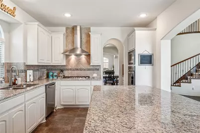 1404 Taylor Lane, McKinney, TX 75071 - Photo 12