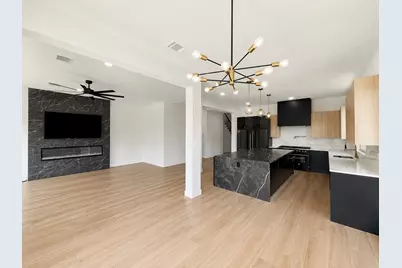 2302 Crest Park Drive, Arlington, TX 76006 - Photo 14