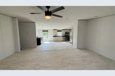 244 Overland Trail, Bridgeport, TX 76426 - Photo 2