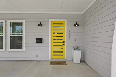2534 Gladstone Drive, Dallas, TX 75211 - Photo 4