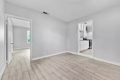 3233 New York Avenue, Fort Worth, TX 76110 - Photo 16
