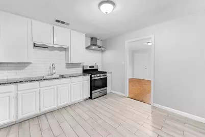3233 New York Avenue, Fort Worth, TX 76110 - Photo 8