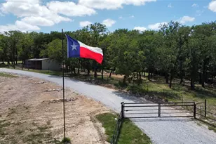 891 County Rd 3592, Paradise, TX 76073 - Photo 36