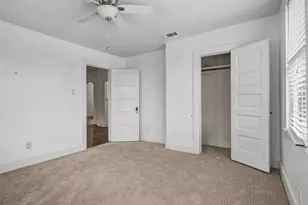 1601 S Henderson St, Fort Worth, TX 76104 - Photo 32
