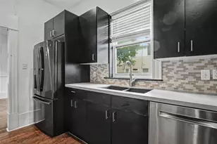 1601 S Henderson St, Fort Worth, TX 76104 - Photo 20