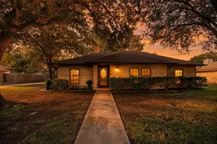 2409 Green Oaks St, Denton, TX 76209 - Photo 32