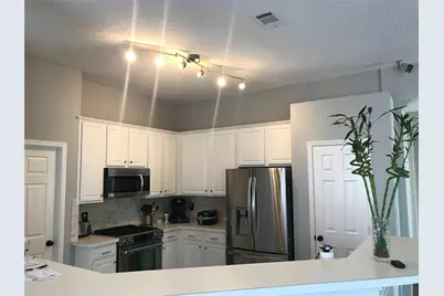8410 Stoneview Drive, Frisco, TX 75034 - Photo 10