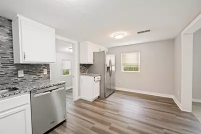 1245 Lowe Street, Fort Worth, TX 76110 - Photo 2