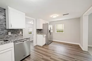 1245 Lowe St, Fort Worth, TX 76110 - Photo 2