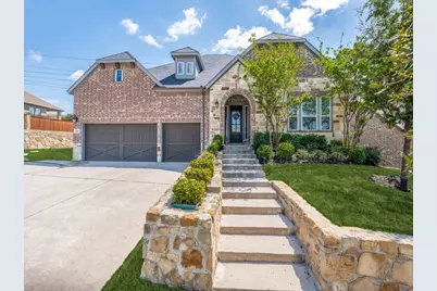 1044 Myers Park Trail, Roanoke, TX 76262 - Photo 2