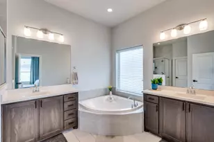 1044 Myers Park Trail, Roanoke, TX 76262 - Photo 18