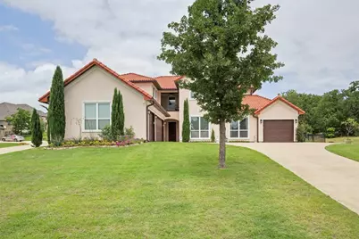 2501 Oak Bluff Drive, Corinth, TX 76210 - Photo 1
