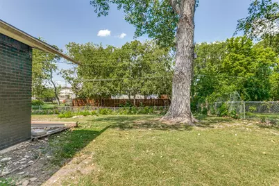 303 N Cottonwood Drive, Richardson, TX 75080 - Photo 24