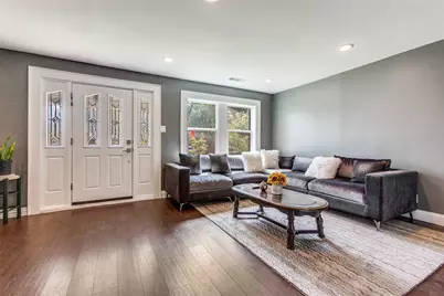 303 N Cottonwood Drive, Richardson, TX 75080 - Photo 2