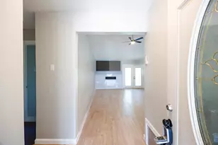 2609 Herring Cir, Sachse, TX 75048 - Photo 6