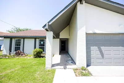2609 Herring Circle, Sachse, TX 75048 - Photo 4