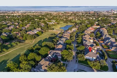 2231 Clearspring Drive N, Irving, TX 75063 - Photo 24
