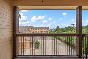 2410 S 2nd St, Waco, TX 76706 - Photo 10
