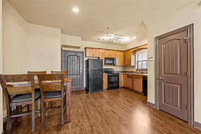 2410 S 2nd Street #413, Waco, TX 76706 - Photo 6