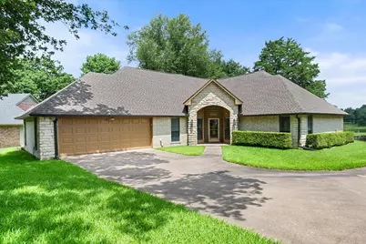 717 Grandview Drive, Corsicana, TX 75109 - Photo 1