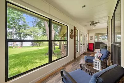 717 Grandview Drive, Corsicana, TX 75109 - Photo 24