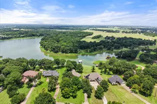 717 Grandview Dr, Corsicana, TX 75109 - Photo 38