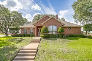 709 Berkley Dr, Cleburne, TX 76033 - Photo 1