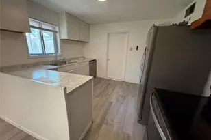 617 Forest Ln, Hurst, TX 76053 - Photo 12