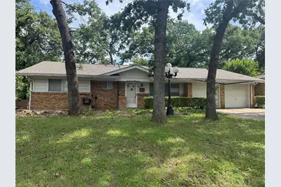 617 Forest Lane, Hurst, TX 76053 - Photo 1