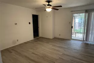 617 Forest Ln, Hurst, TX 76053 - Photo 6