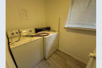 617 Forest Lane, Hurst, TX 76053 - Photo 14