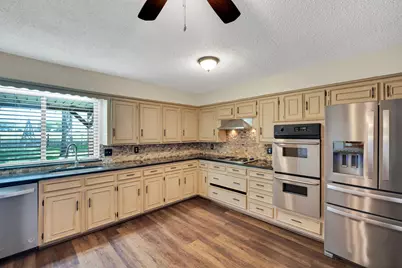 504 Kim Avenue, Ennis, TX 75119 - Photo 14