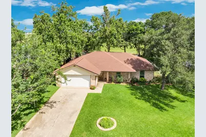 504 Kim Avenue, Ennis, TX 75119 - Photo 1