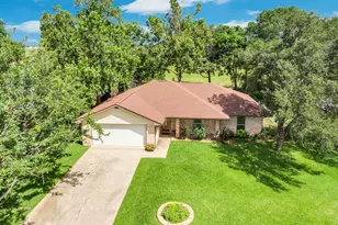 504 Kim Ave, Ennis, TX 75119 - Photo 1