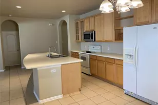 9113 Hope Dr, Providence Village, TX 76227 - Photo 4