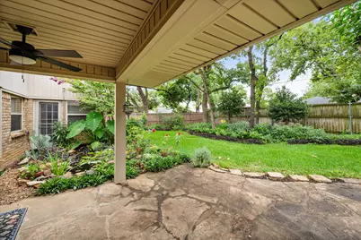 1018 Auburn Drive, Arlington, TX 76012 - Photo 24