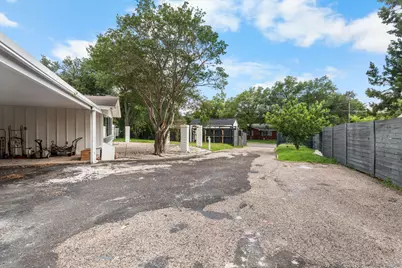 2300 Mount Carmel Drive, Waco, TX 76710 - Photo 34