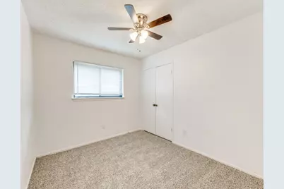 3914 Willowood Lane, Grand Prairie, TX 75052 - Photo 8