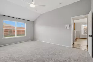 1136 Kachina Ln, Fort Worth, TX 76052 - Photo 22